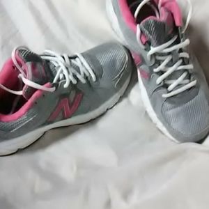 Ladies new ballances sneakers